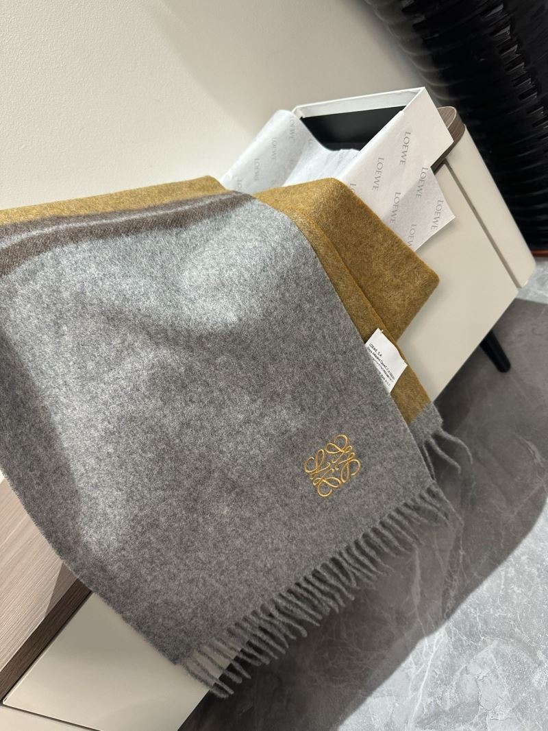 Loewe Scarf